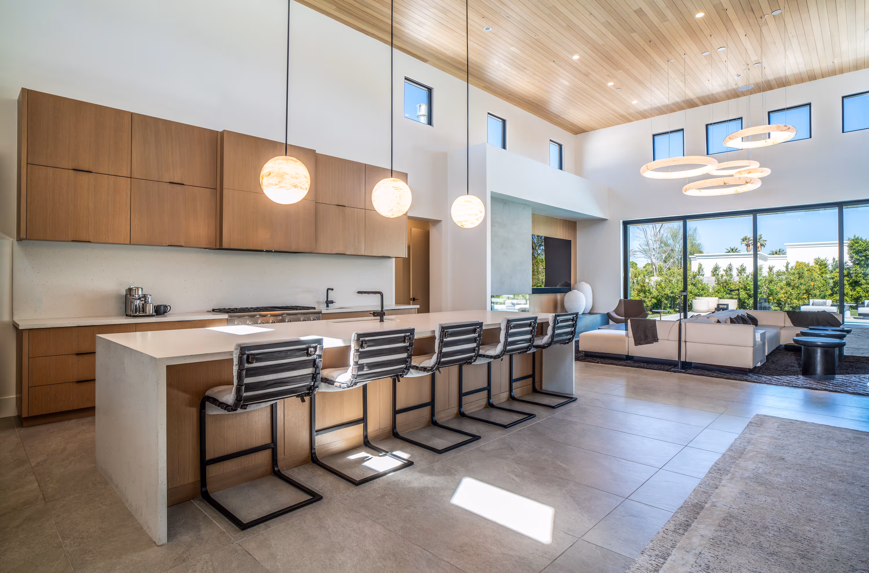 Paradise Valley Oasis interior 02
