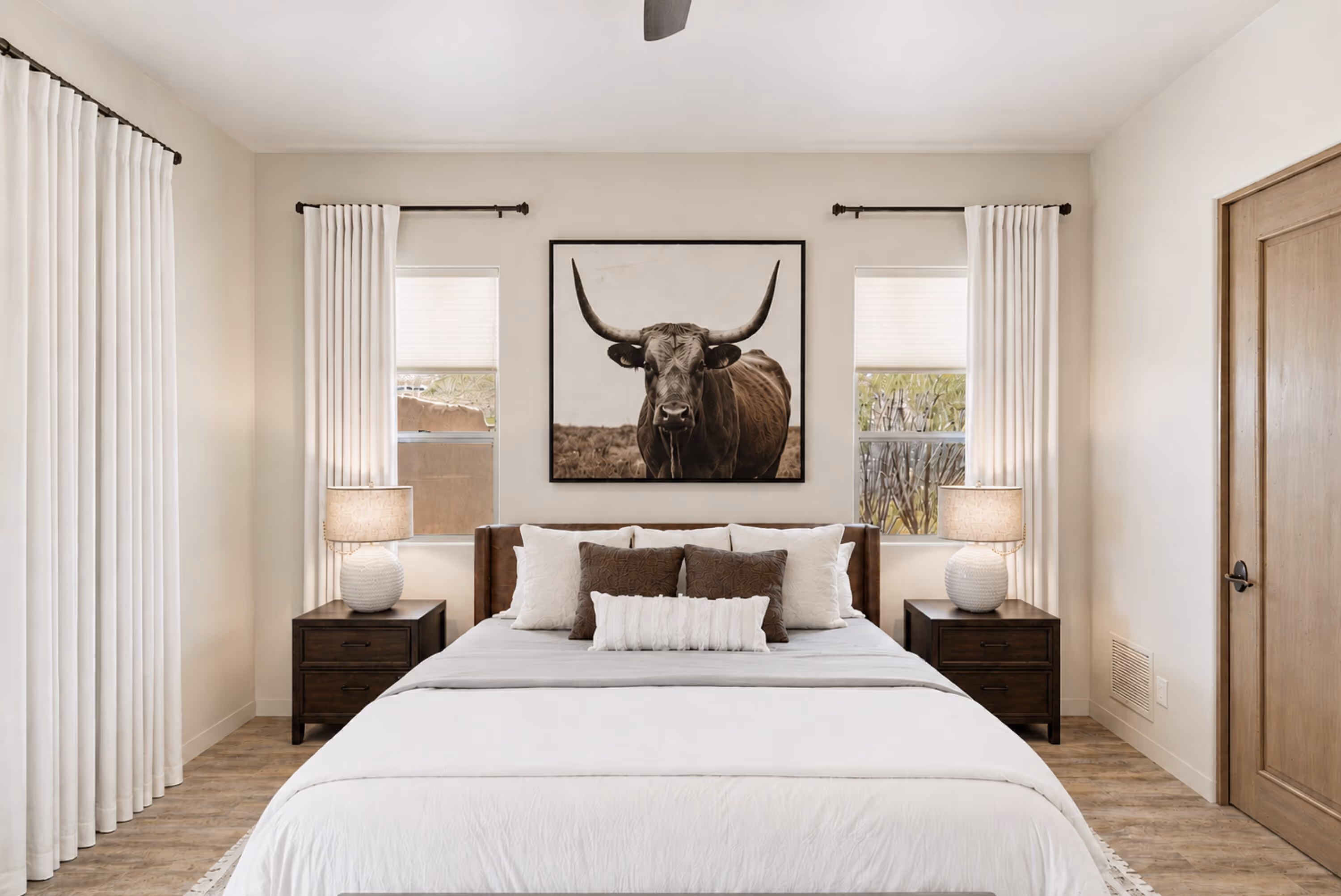 Desert Highlands interior 02