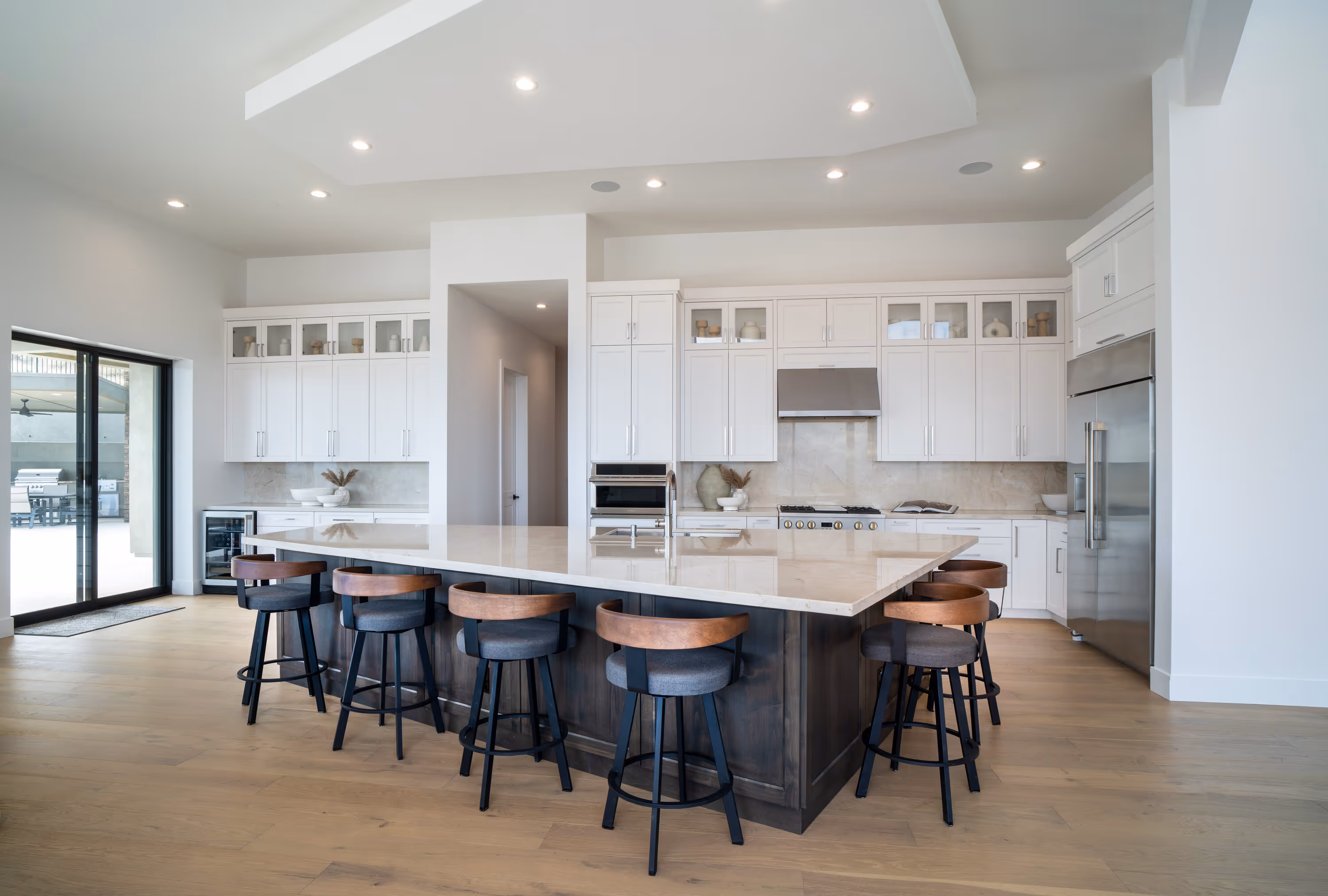 Mountaintop Dwelling interior 06